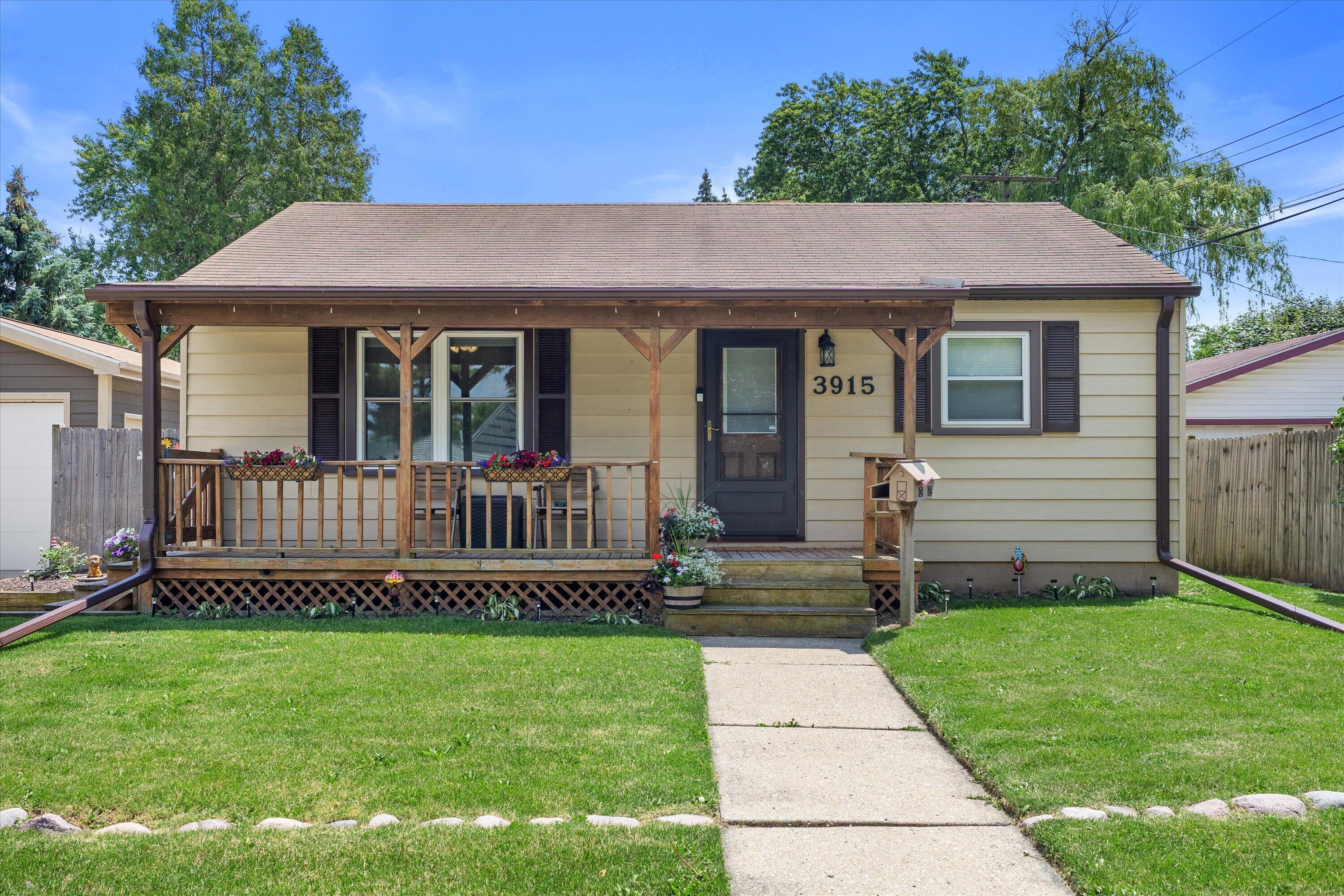 3915 55th Street Kenosha, WI 53144 - Photo 1 of 23 01-KCM-124