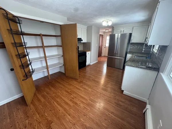 $3,900 | 108 Trimount Avenue, Waltham, MA 02451