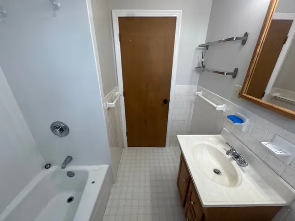 $3,900 | 108 Trimount Avenue, Waltham, MA 02451