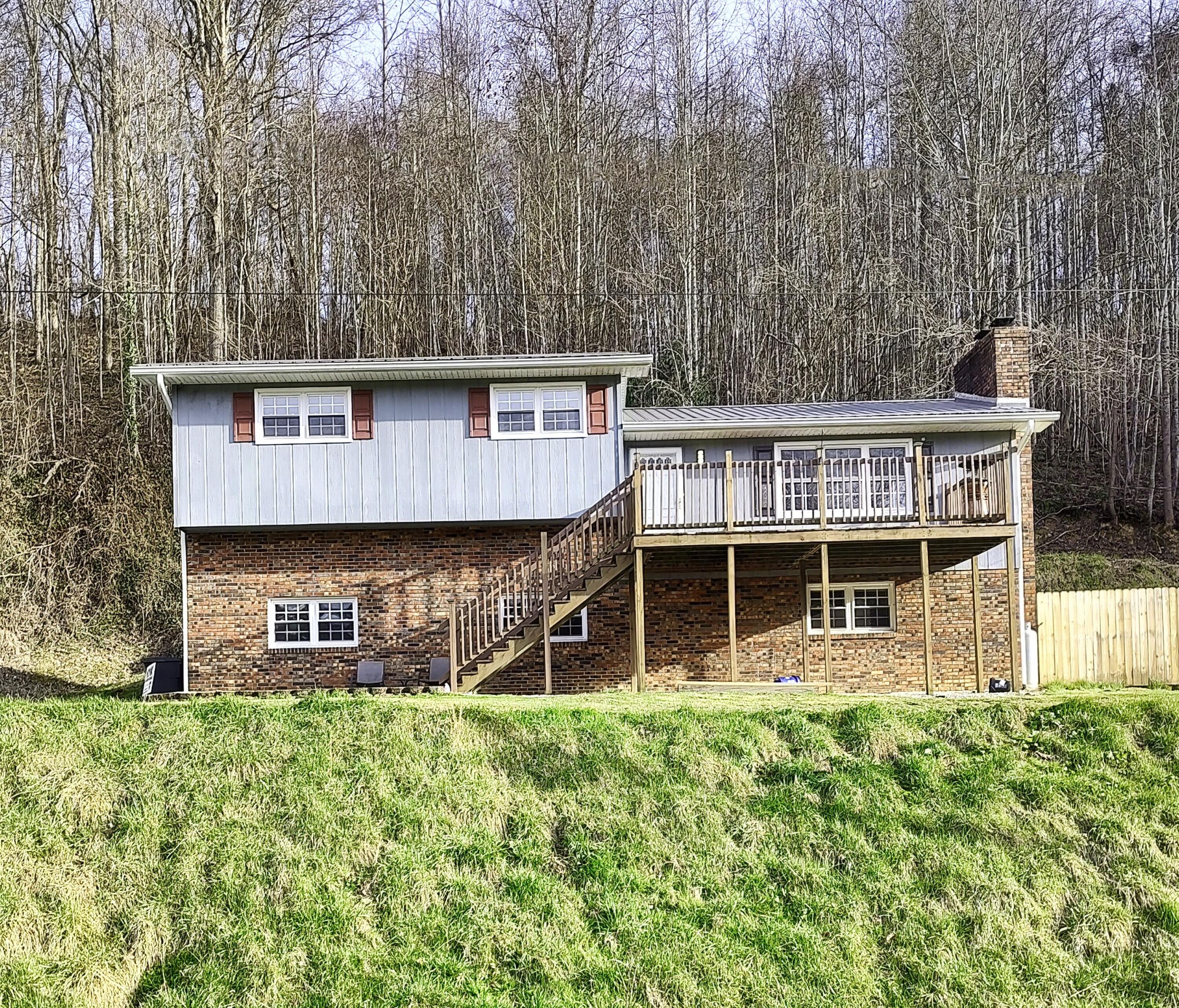 161 Carr Hollow Road Elizabethton, TN 37643 - Photo 1 of 26 IMG_20220328_181848645_HDR