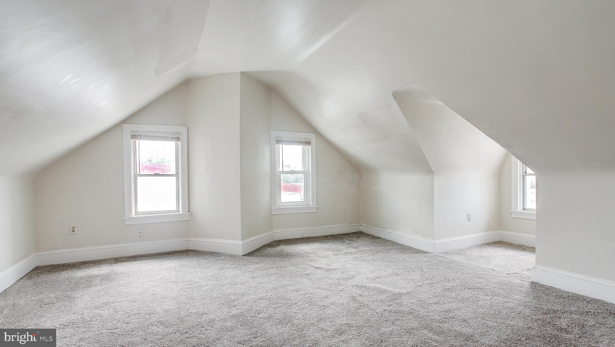 349 South Springfield Road Clifton Heights, PA 19018 - Photo 29 of 40 an empty room with windows