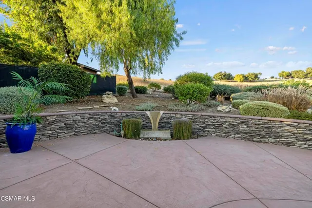 $2,299,900 | 554 Lone Oak Drive, Thousand Oaks, CA 91362