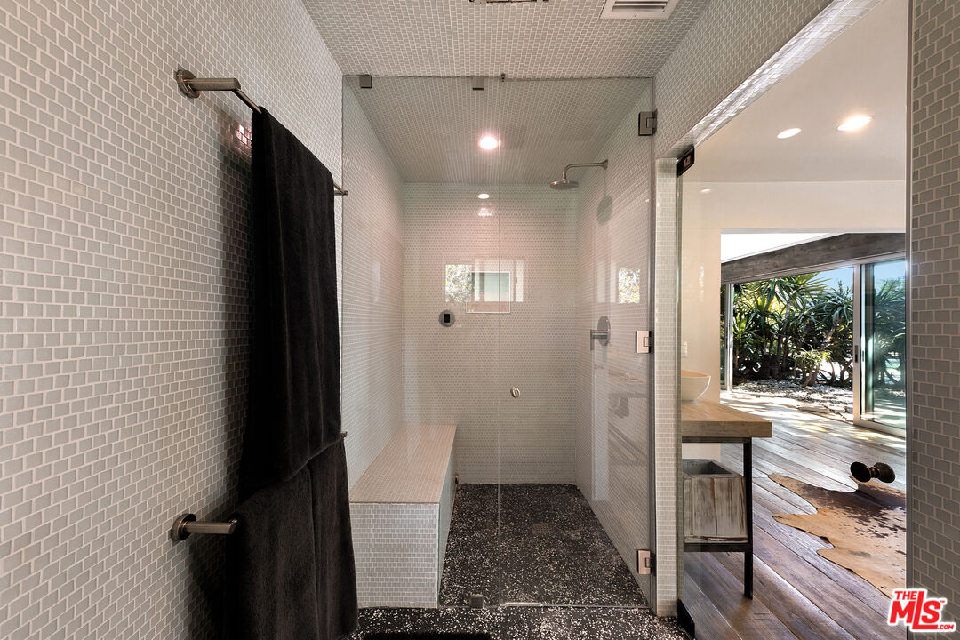 12460 Yellow Hill Road Malibu, CA 90265 - Photo 22 of 63