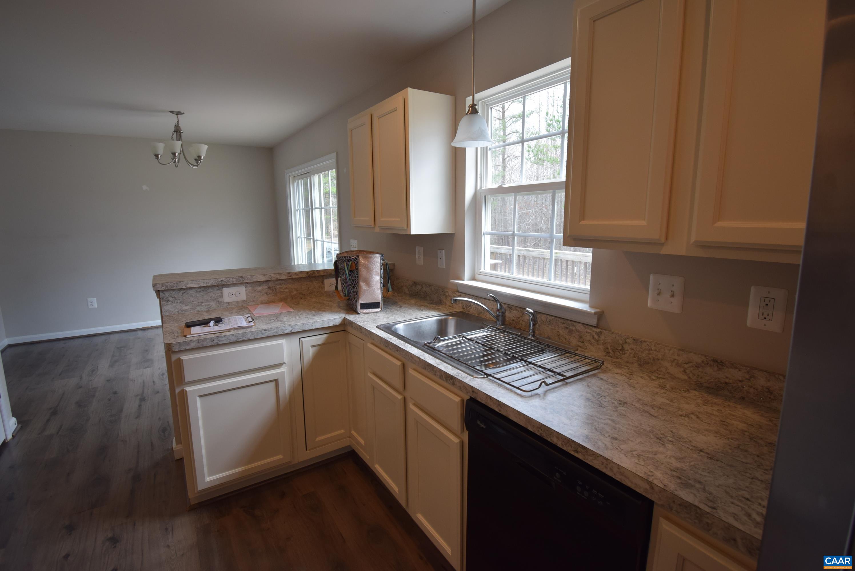 7136 Venable Road Kents Store, VA 23084 - Photo 6 of 25