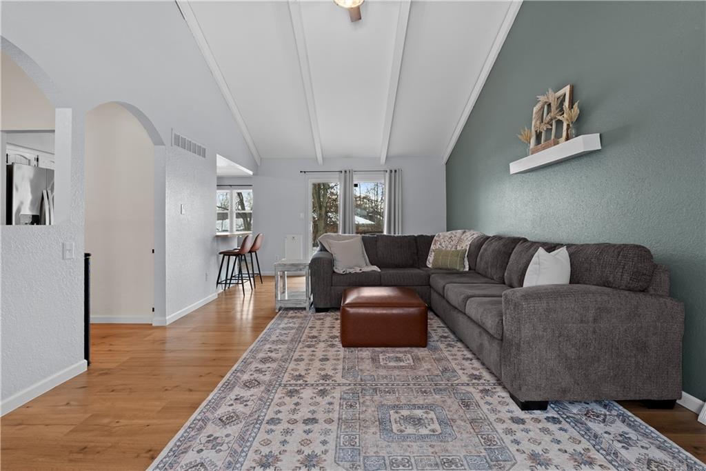 400 Southwest Killarney Lane Blue Springs, MO 64014 - Photo 3 of 23