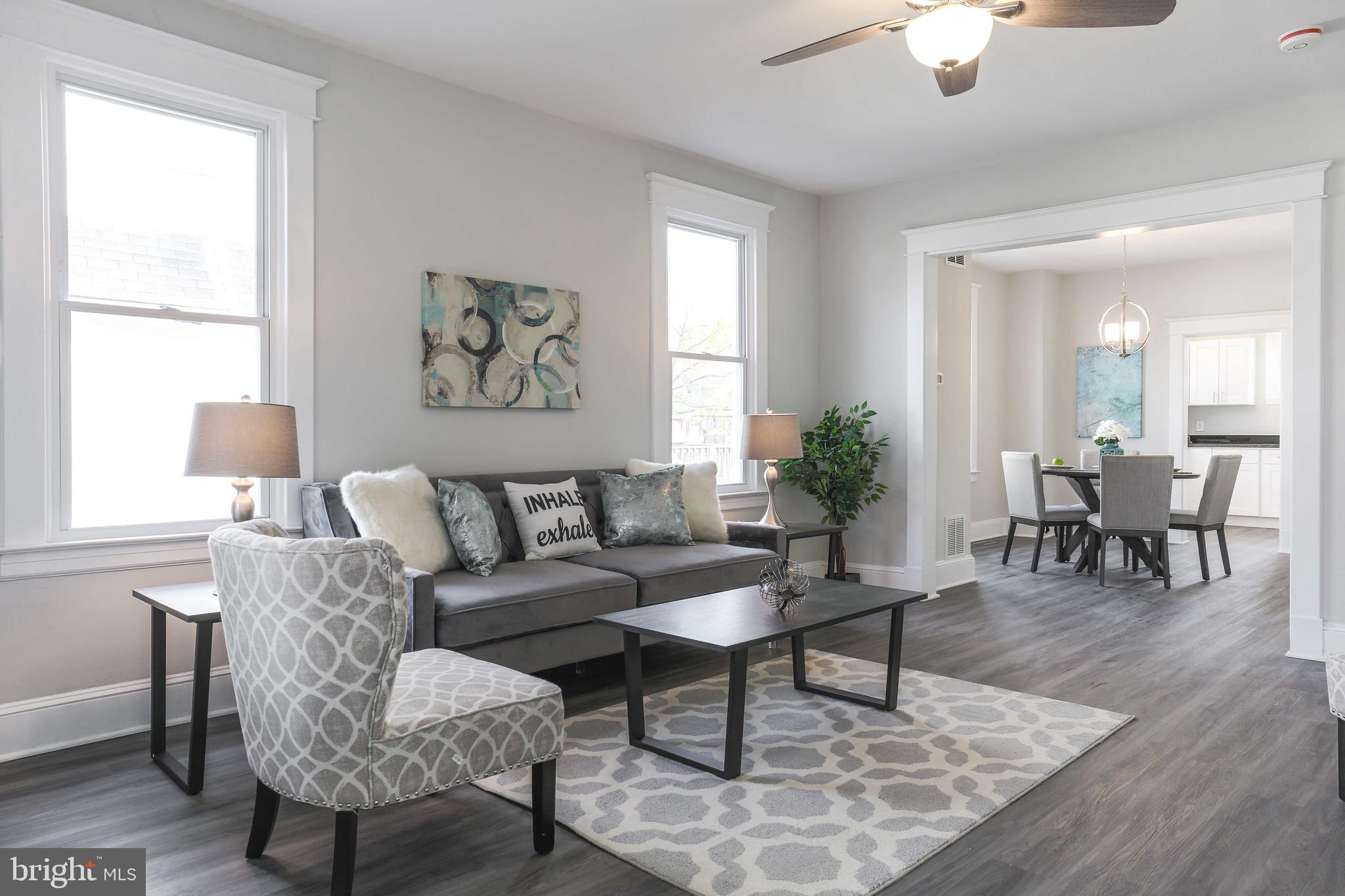 1210 Elm Ridge Avenue Baltimore, MD 21229 - Photo 2 of 18 Living Room