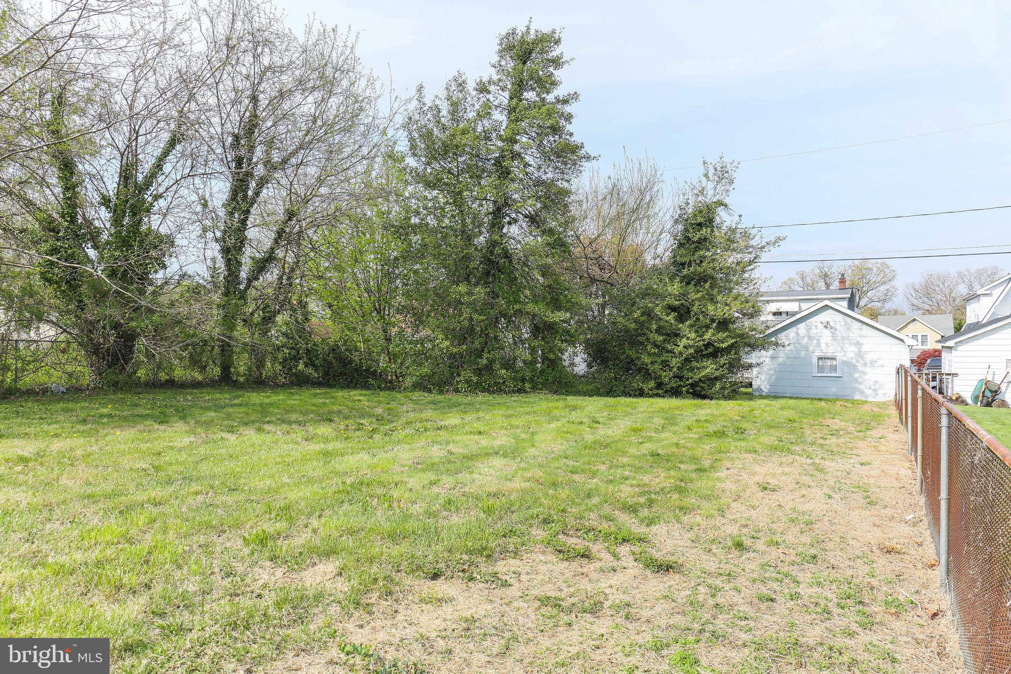 1210 Elm Ridge Avenue Baltimore, MD 21229 - Photo 18 of 18 Back Yard