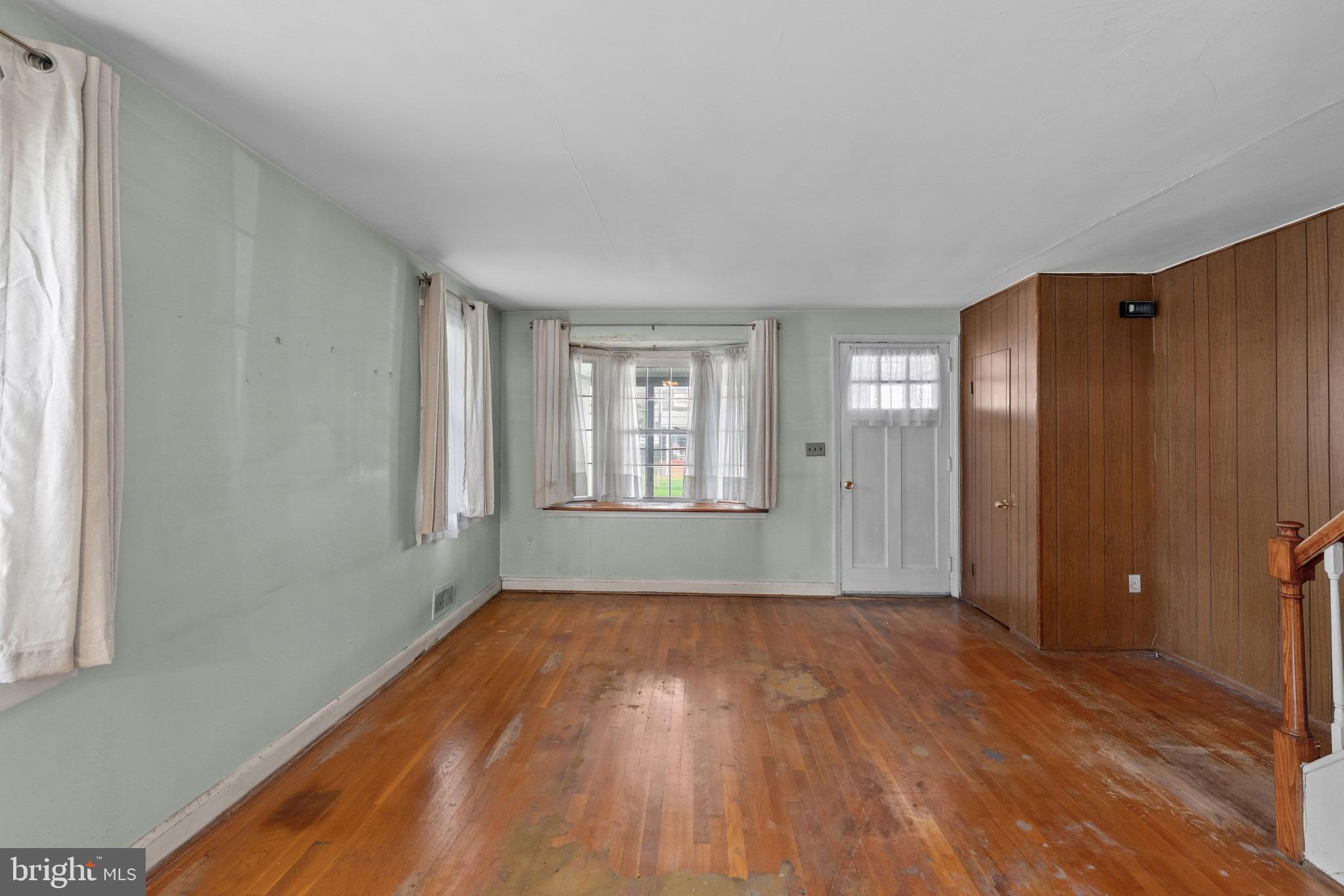 1957 Quentin Road Baltimore, MD 21222 - Photo 8 of 33 Large Front Bay Window