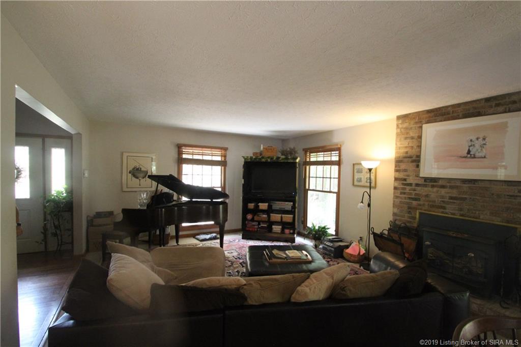 1528 Stone Ridge Drive Georgetown, IN 47122 - Photo 13 of 24