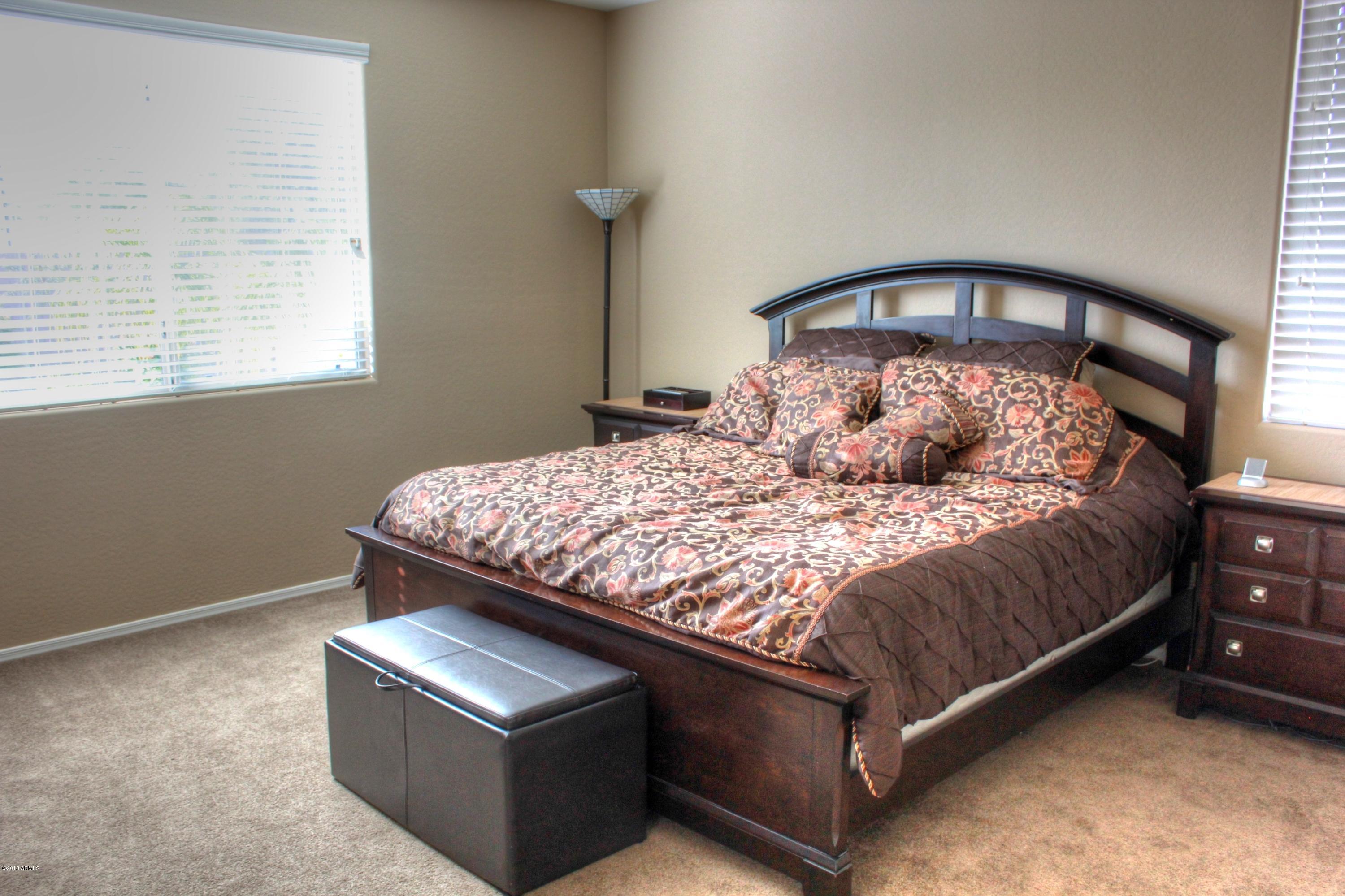 16113 West Almeria Road Goodyear, AZ 85395 - Photo 11 of 19 Jaurez HDR _049_50_51