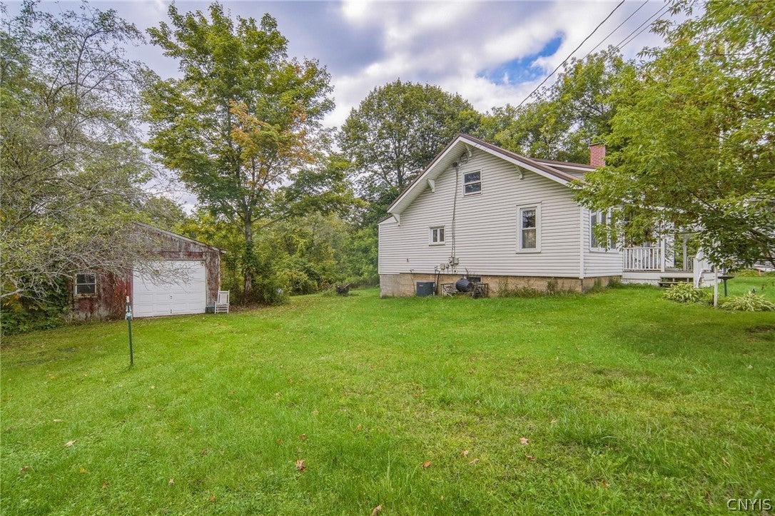 415 Sutton Road Pennellville, NY 13132 - Photo 4 of 26 Gallery Image 4