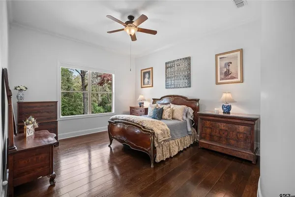$1,175,000 | 2015 Stonegate Boulevard, Tyler, TX 75703