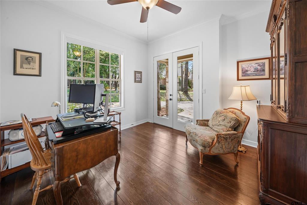 2015 Stonegate Boulevard Tyler, TX 75703 - Photo 19 of 40