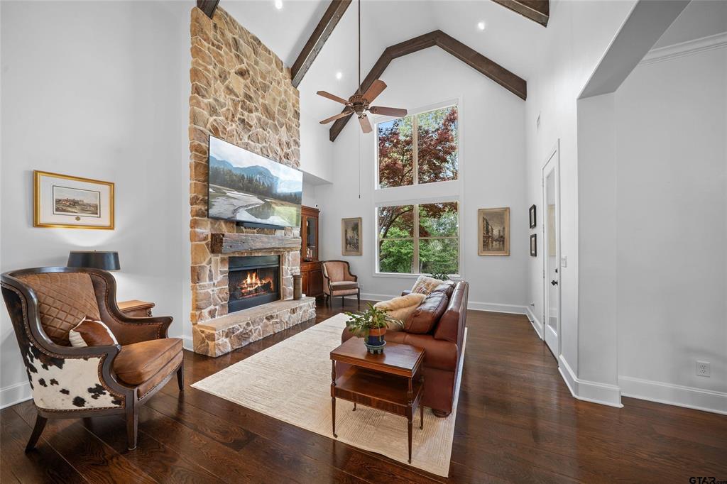 2015 Stonegate Boulevard Tyler, TX 75703 - Photo 10 of 40