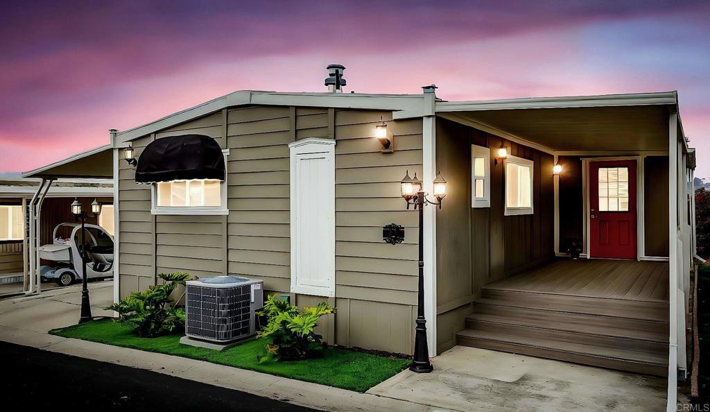 1815 Sweetwater Road, Unit 121 Spring Valley, CA 91977 - Photo 1 of 70