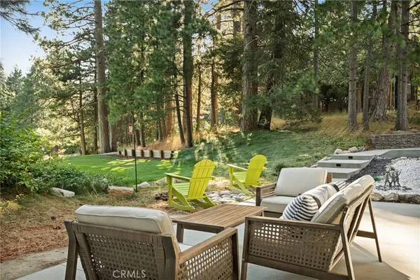 $1,795,000 | 157 Brentwood Drive, Lake Arrowhead, CA 92352