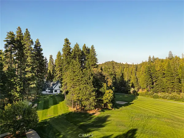 $1,795,000 | 157 Brentwood Drive, Lake Arrowhead, CA 92352