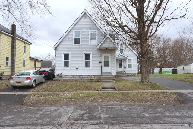 $74,900 | 718 Griffin Street, Watertown, NY 13601