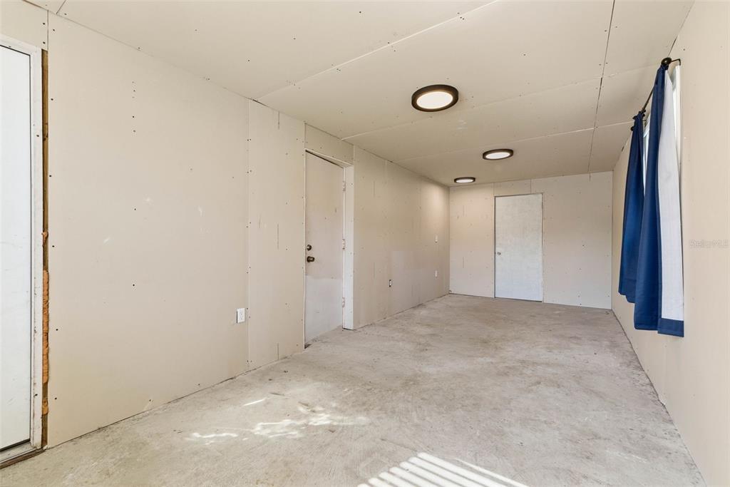 3113 West Dewey Street Tampa, FL 33607 - Photo 15 of 25