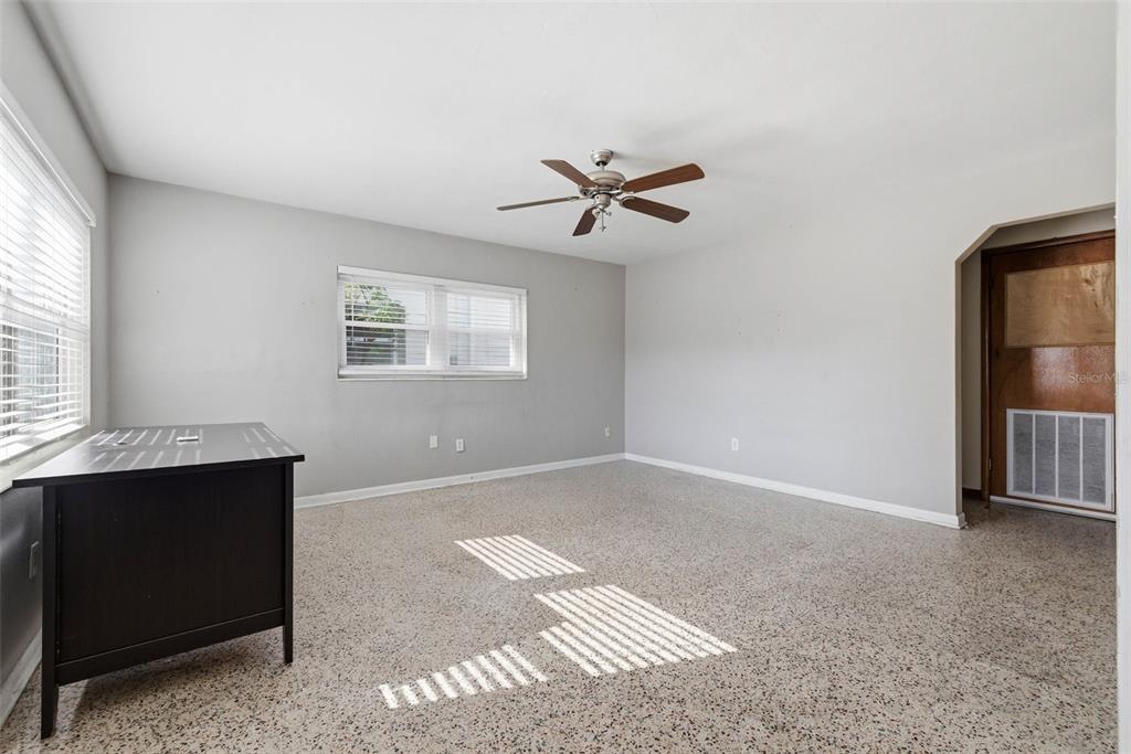 3113 West Dewey Street Tampa, FL 33607 - Photo 8 of 25