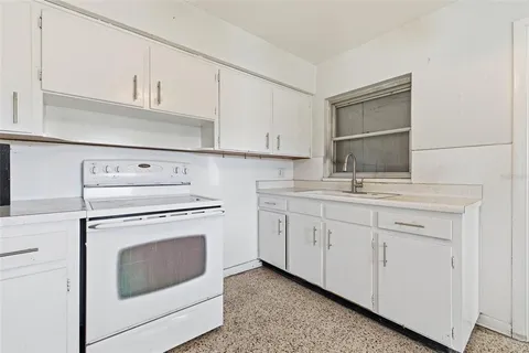 $315,000 | 3113 West Dewey Street, Tampa, FL 33607