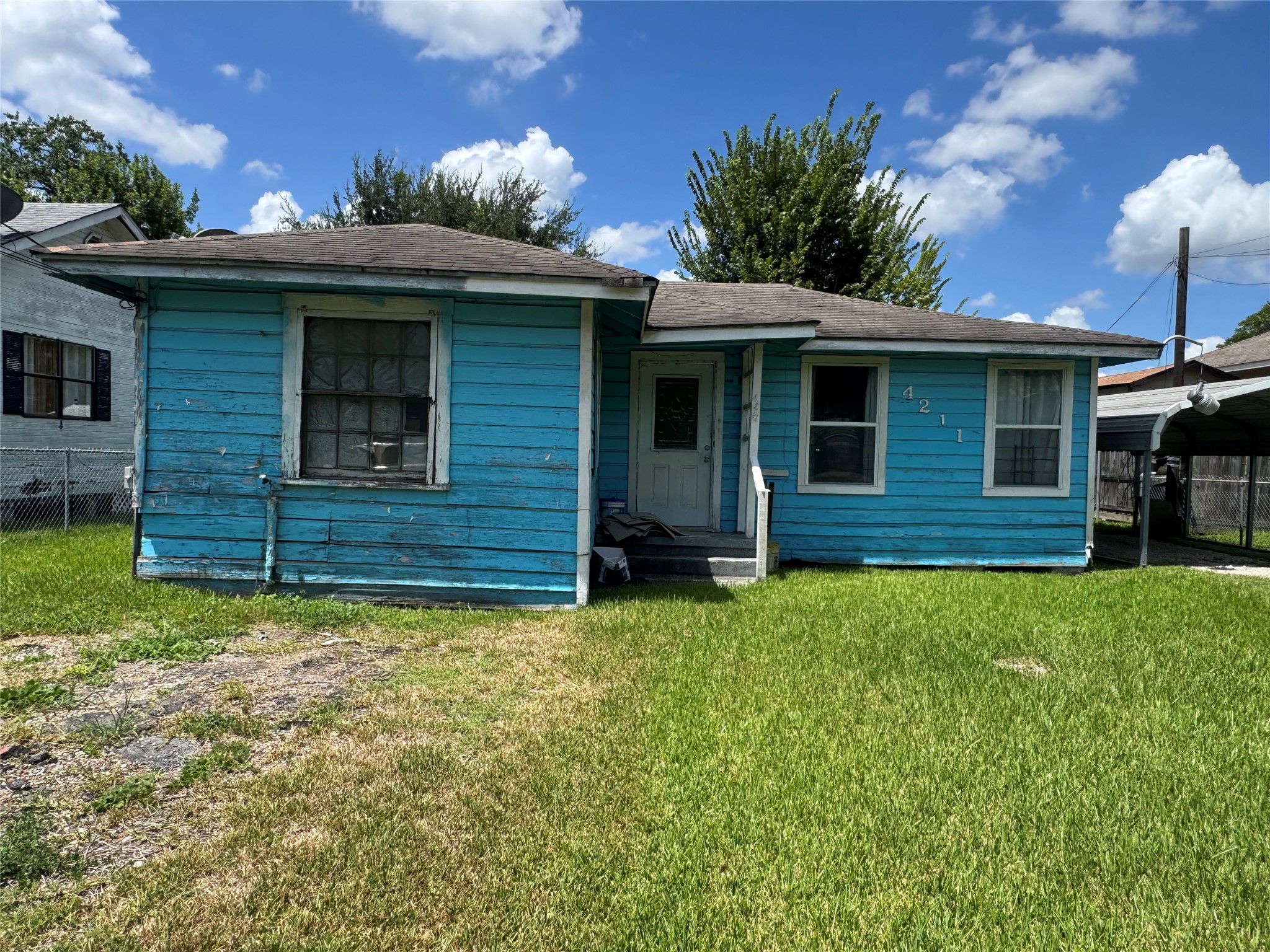 4211 Castor Street Houston, TX 77022 - Photo 7 of 8 Gallery Image 7