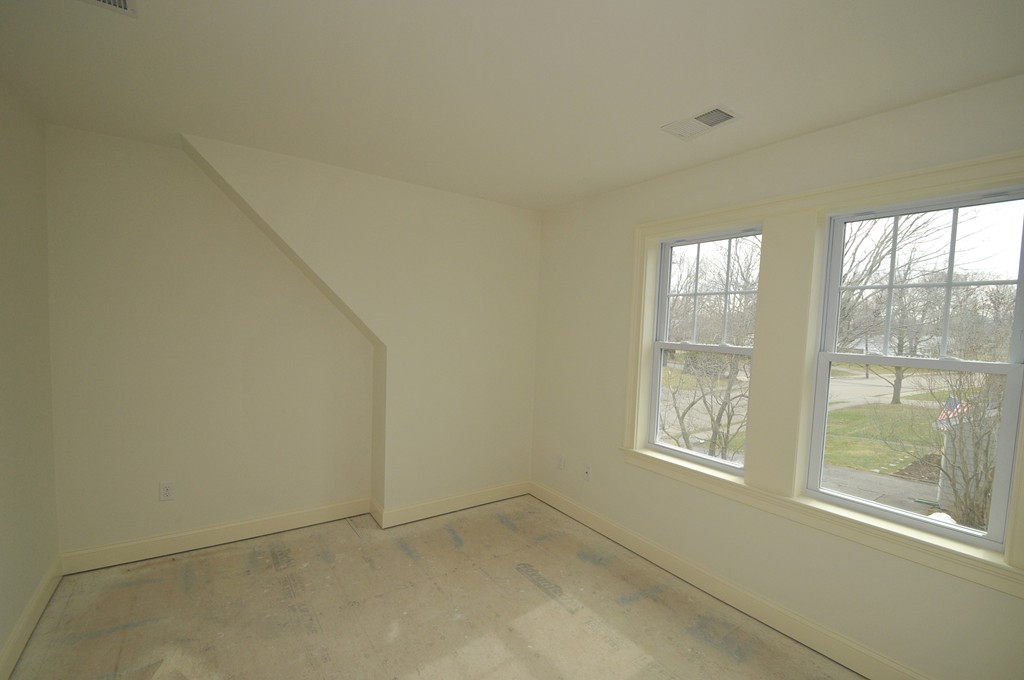 20 Spring Valley Road Natick, MA 01760 - Photo 13 of 29