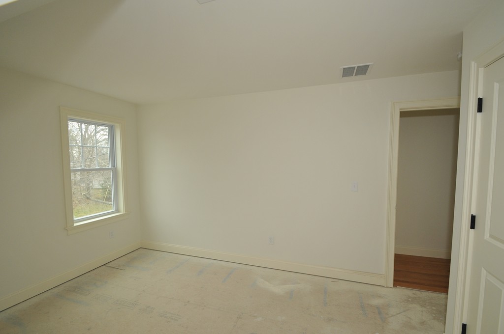 20 Spring Valley Road Natick, MA 01760 - Photo 17 of 29