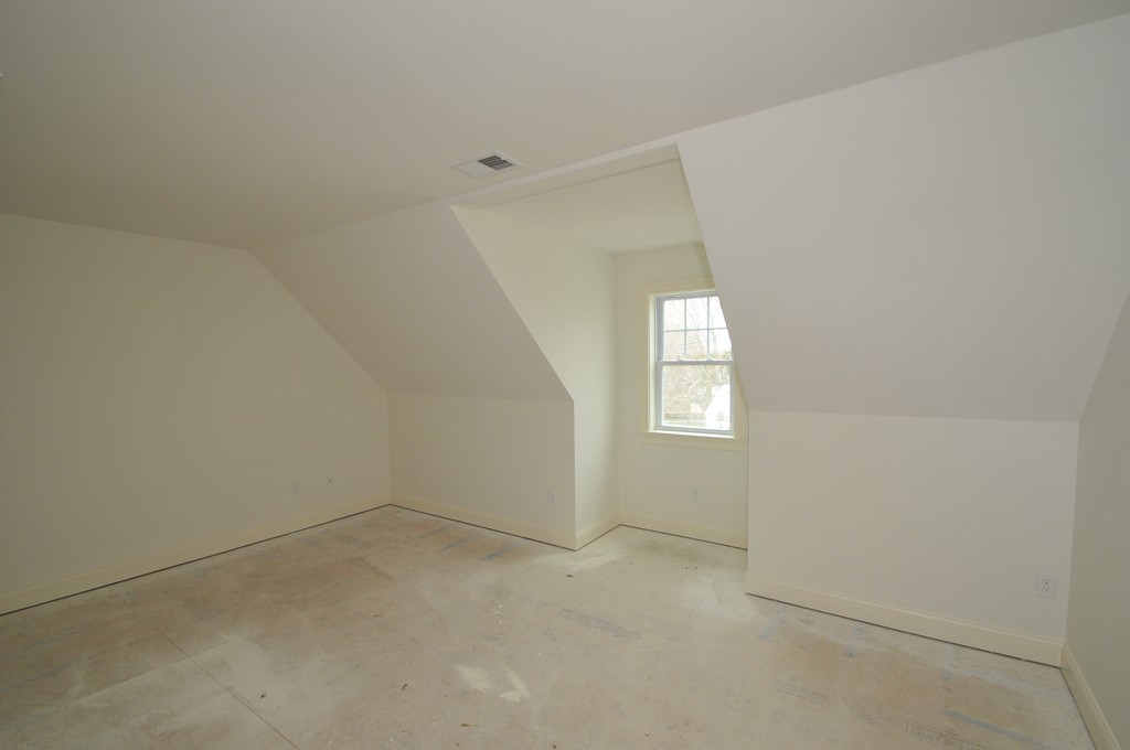 20 Spring Valley Road Natick, MA 01760 - Photo 18 of 29