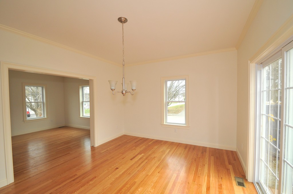 20 Spring Valley Road Natick, MA 01760 - Photo 8 of 29