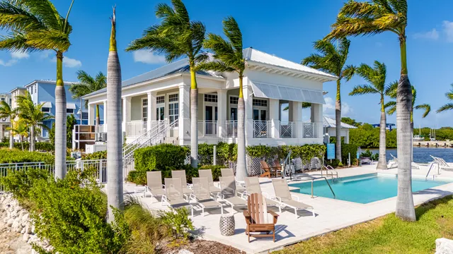 $3,825,000 | 46 East Playa Largo Boulevard, Key Largo, FL 33037