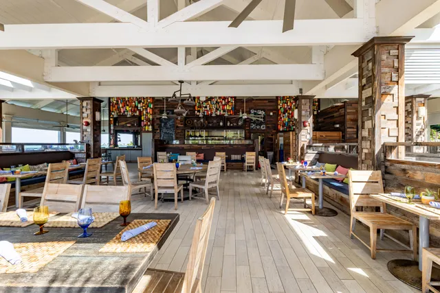 $3,825,000 | 46 East Playa Largo Boulevard, Key Largo, FL 33037