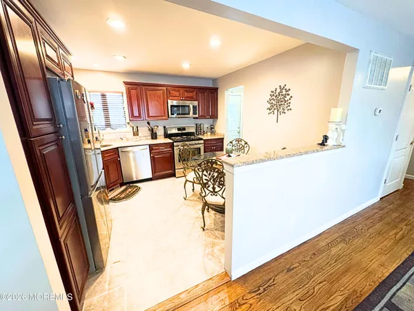 $3,250 | 524 Pennsylvania Avenue, Brick, NJ 08724