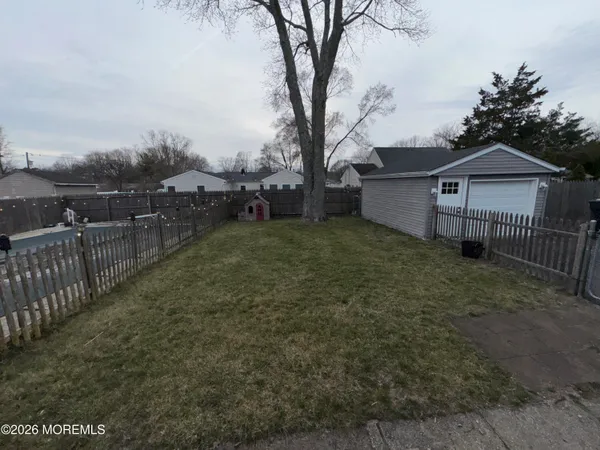 $3,250 | 524 Pennsylvania Avenue, Brick, NJ 08724