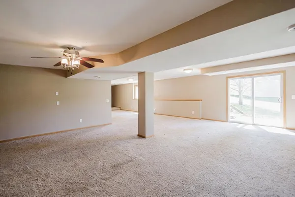 $359,000 | 905 Heather Lane, Platteville, WI 53818
