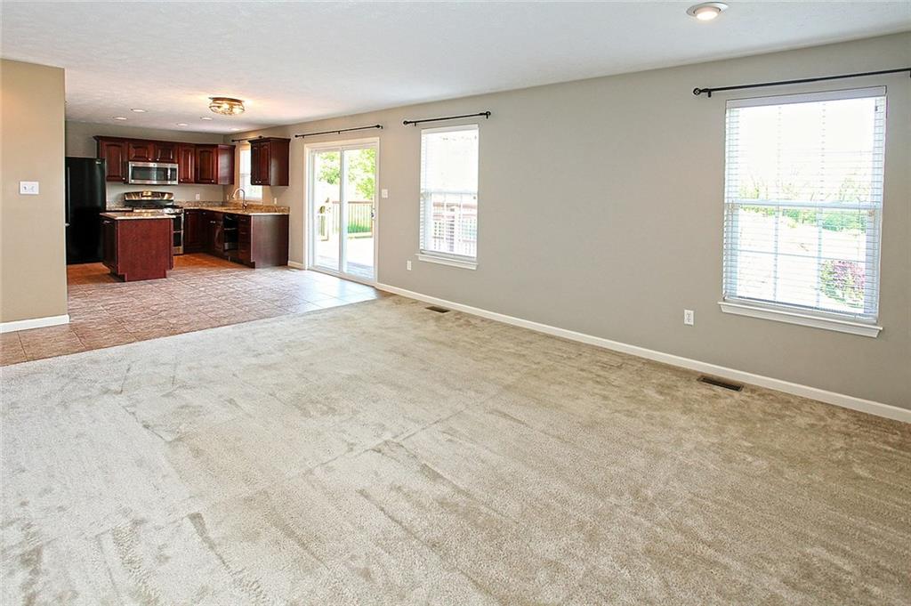 9780 Grosick Road Pittsburgh, PA 15237 - Photo 9 of 22 View from FR to Kitchen. Neutrally painted and carpets professionally cleaned throughout for Buyer to move right in.