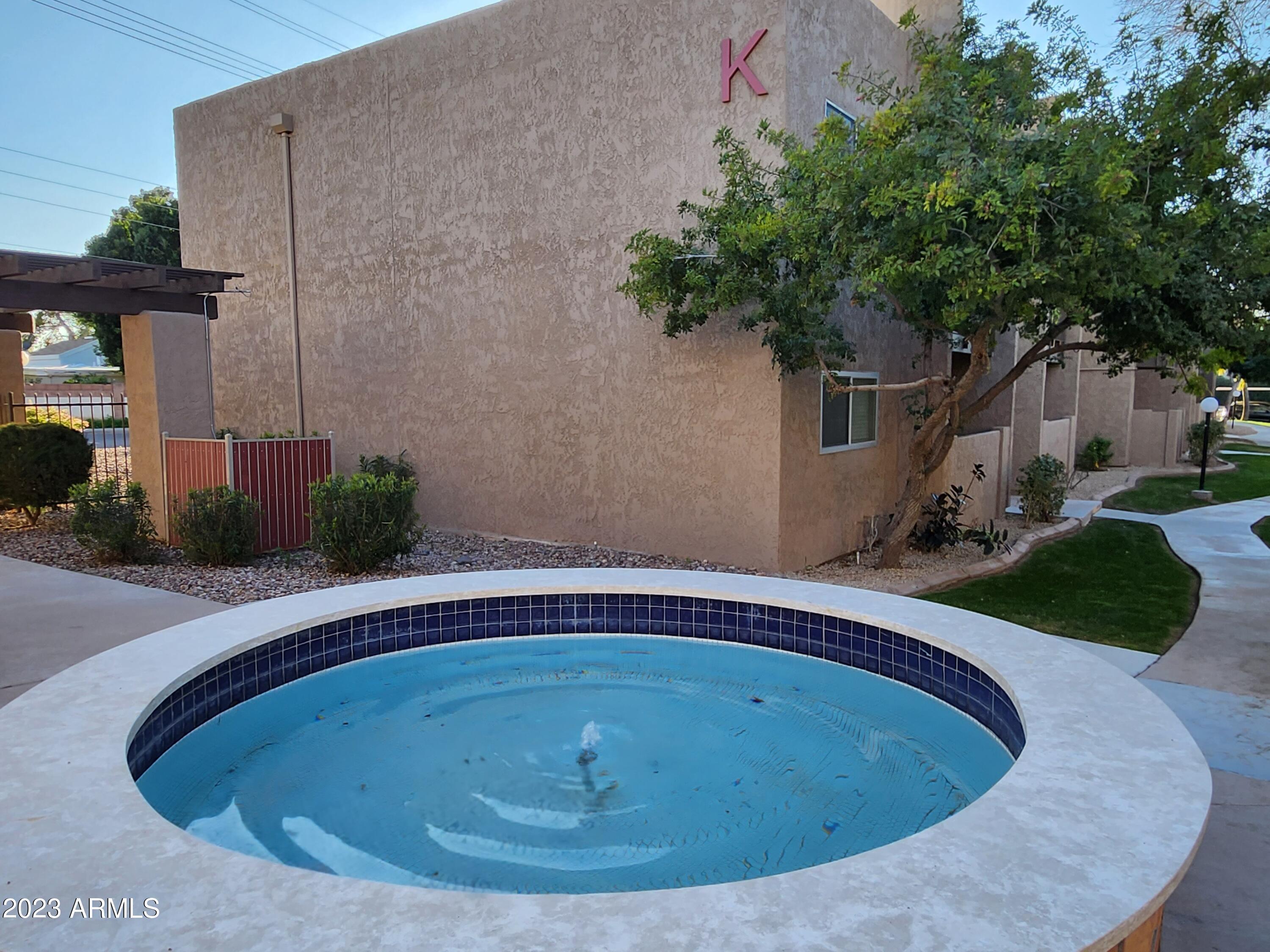 5525 East Thomas Road, Unit K1 Phoenix, AZ 85018 - Photo 31 of 46 K Building Corner Front left