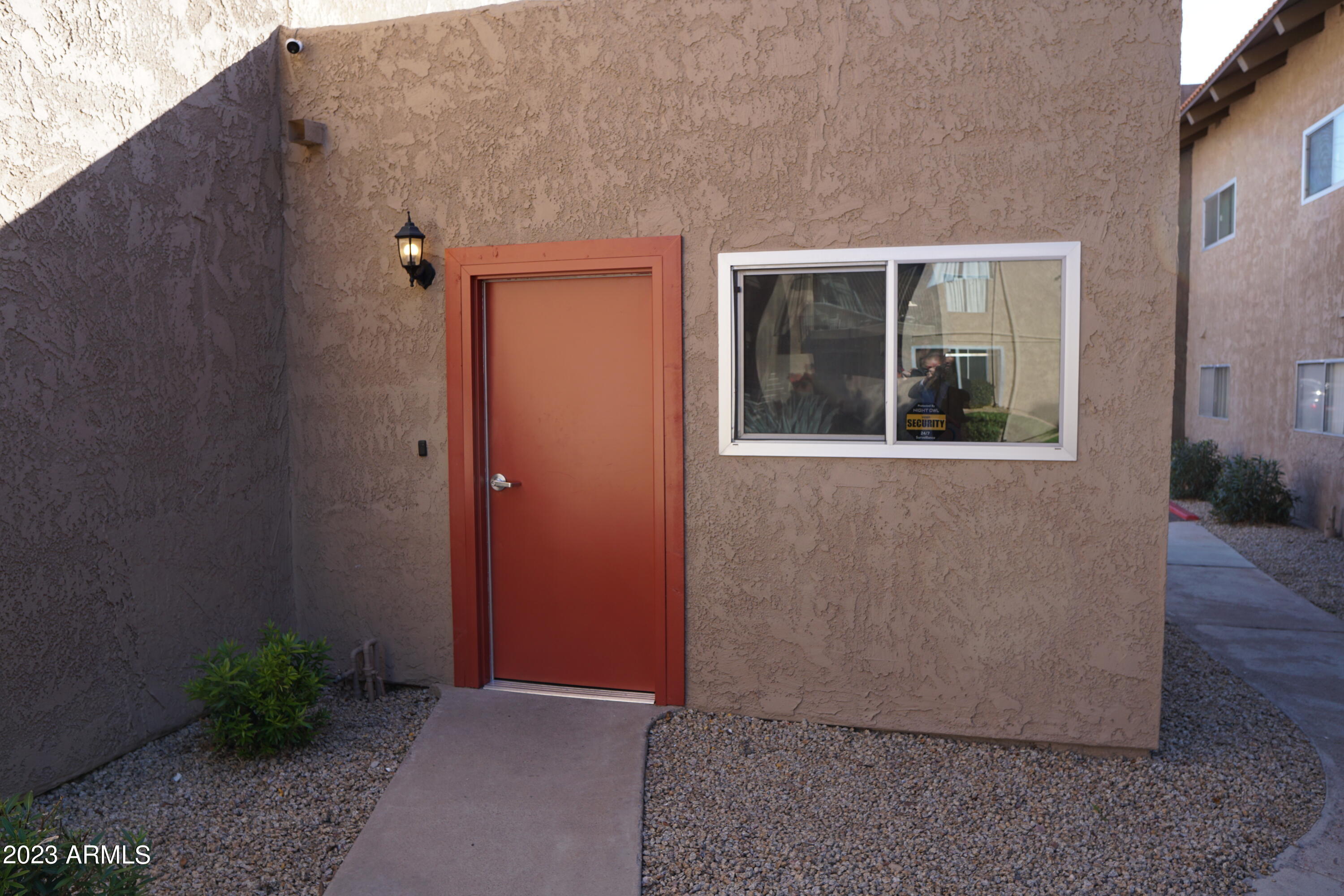 5525 East Thomas Road, Unit K1 Phoenix, AZ 85018 - Photo 38 of 46 Laundry Room access (Key Fob)