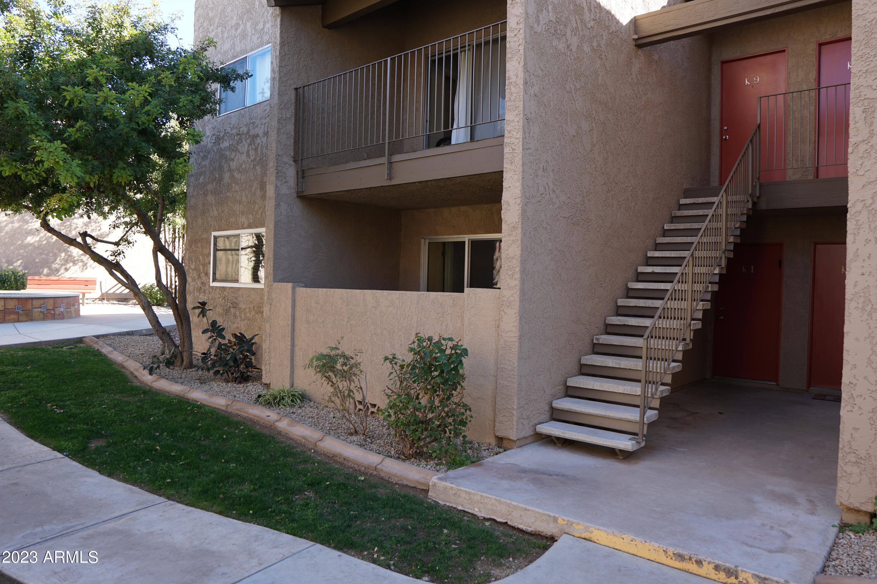 5525 East Thomas Road, Unit K1 Phoenix, AZ 85018 - Photo 44 of 46 K1 Entry bottom level