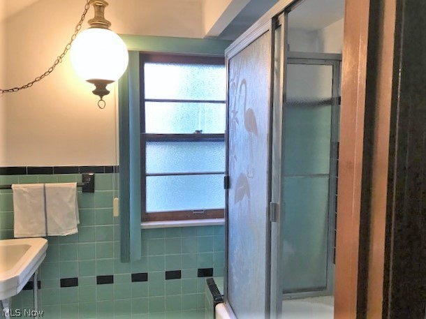 15781 Cleviden Road Cleveland, OH 44112 - Photo 11 of 35 Gallery Image 11