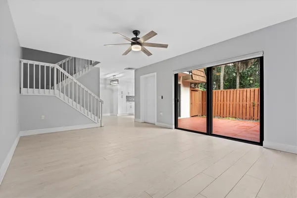 $3,150 | 9156 Southwest 23rd Street, Unit D, Davie, FL 33324