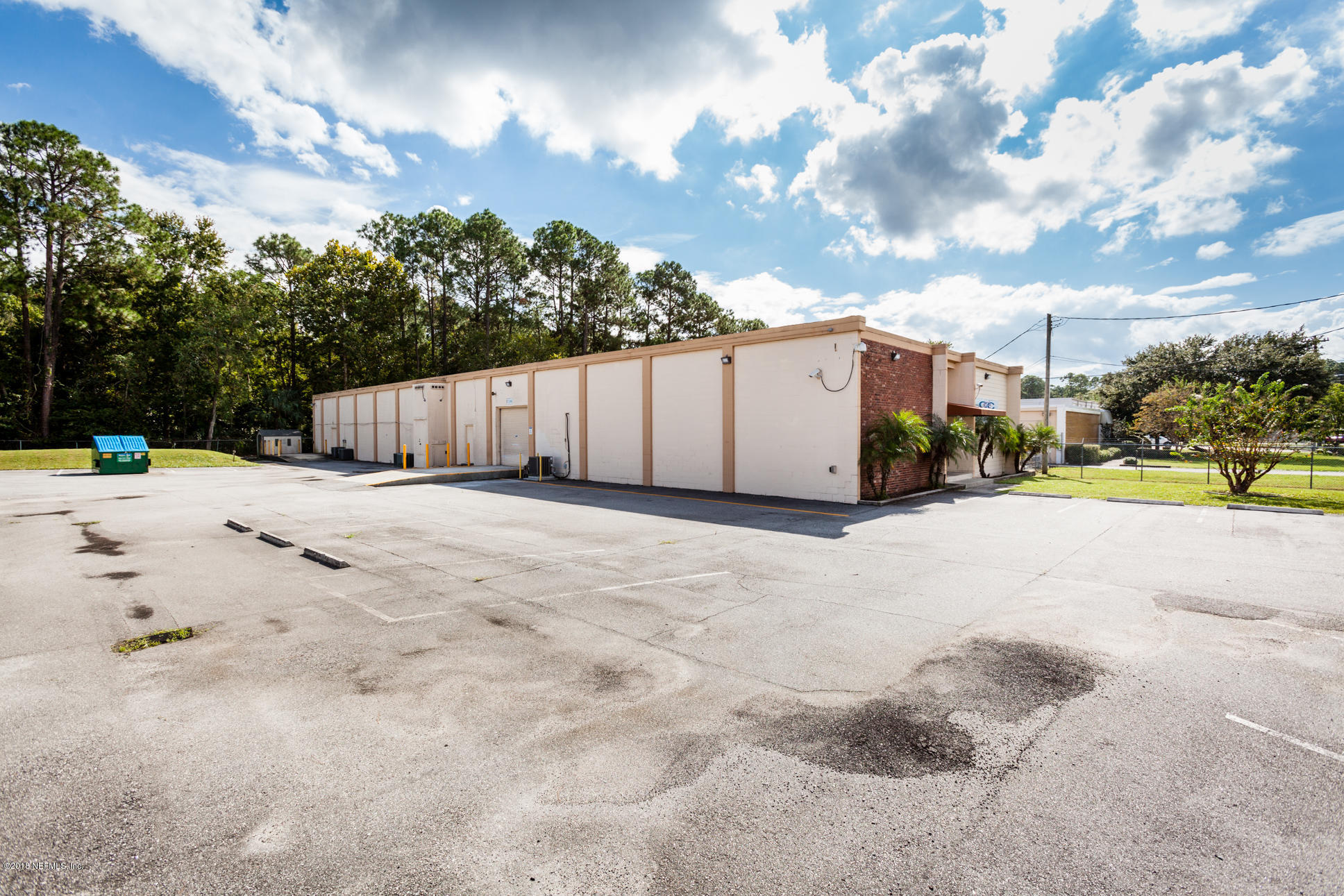 3034 Mercury Road South Jacksonville, FL 32207 - Photo 9 of 43 3034 Mercury Rd S - SML 9