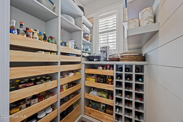 $1,098,000 | 365 Harborside Drive, Oriental, NC 28571