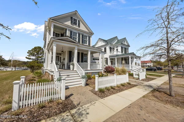 $1,098,000 | 365 Harborside Drive, Oriental, NC 28571