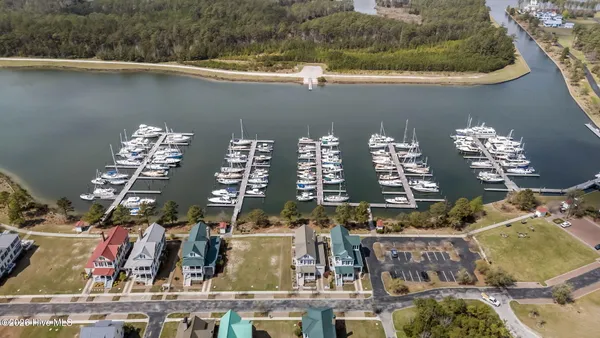$1,098,000 | 365 Harborside Drive, Oriental, NC 28571