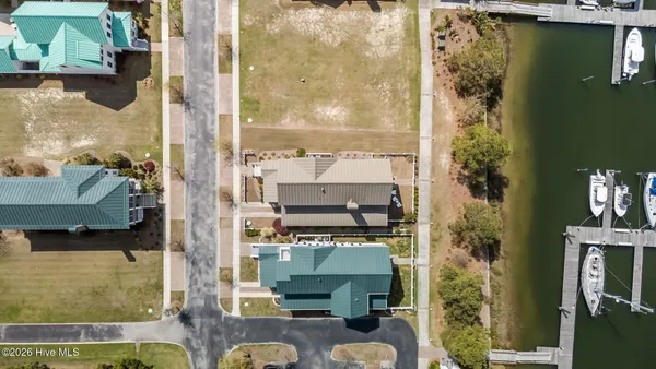 $1,098,000 | 365 Harborside Drive, Oriental, NC 28571