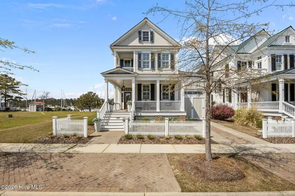 $1,098,000 | 365 Harborside Drive, Oriental, NC 28571