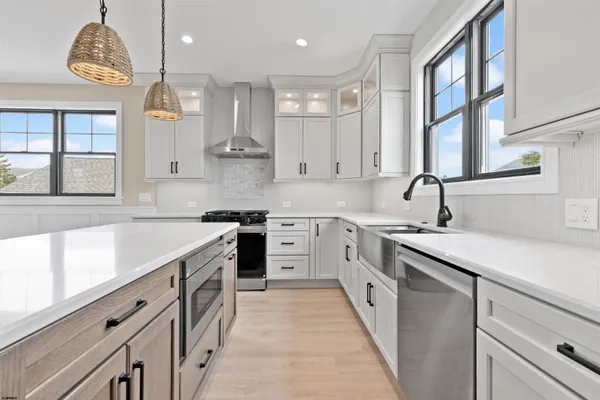 $2,450,000 | 34 North Essex Avenue, Margate City, NJ 08402