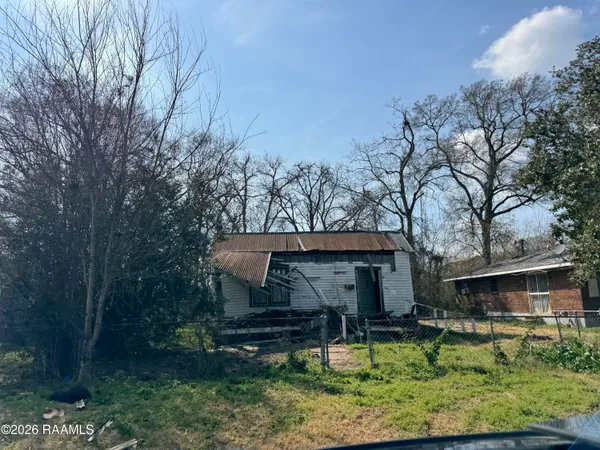 $9,800 | Undisclosed Address, Crowley, LA 70526