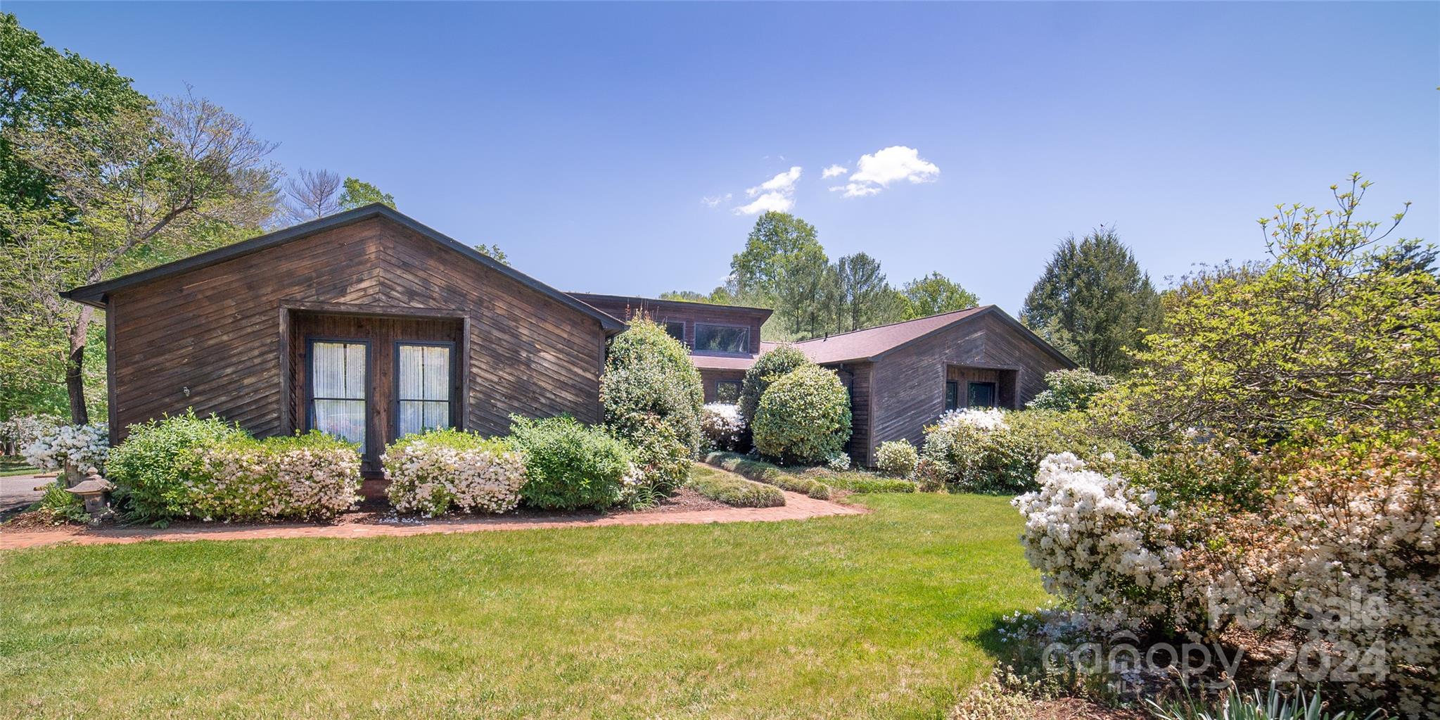 422 Bost Road Morganton, NC 28655 - Photo 1 of 26 Gallery Image 1